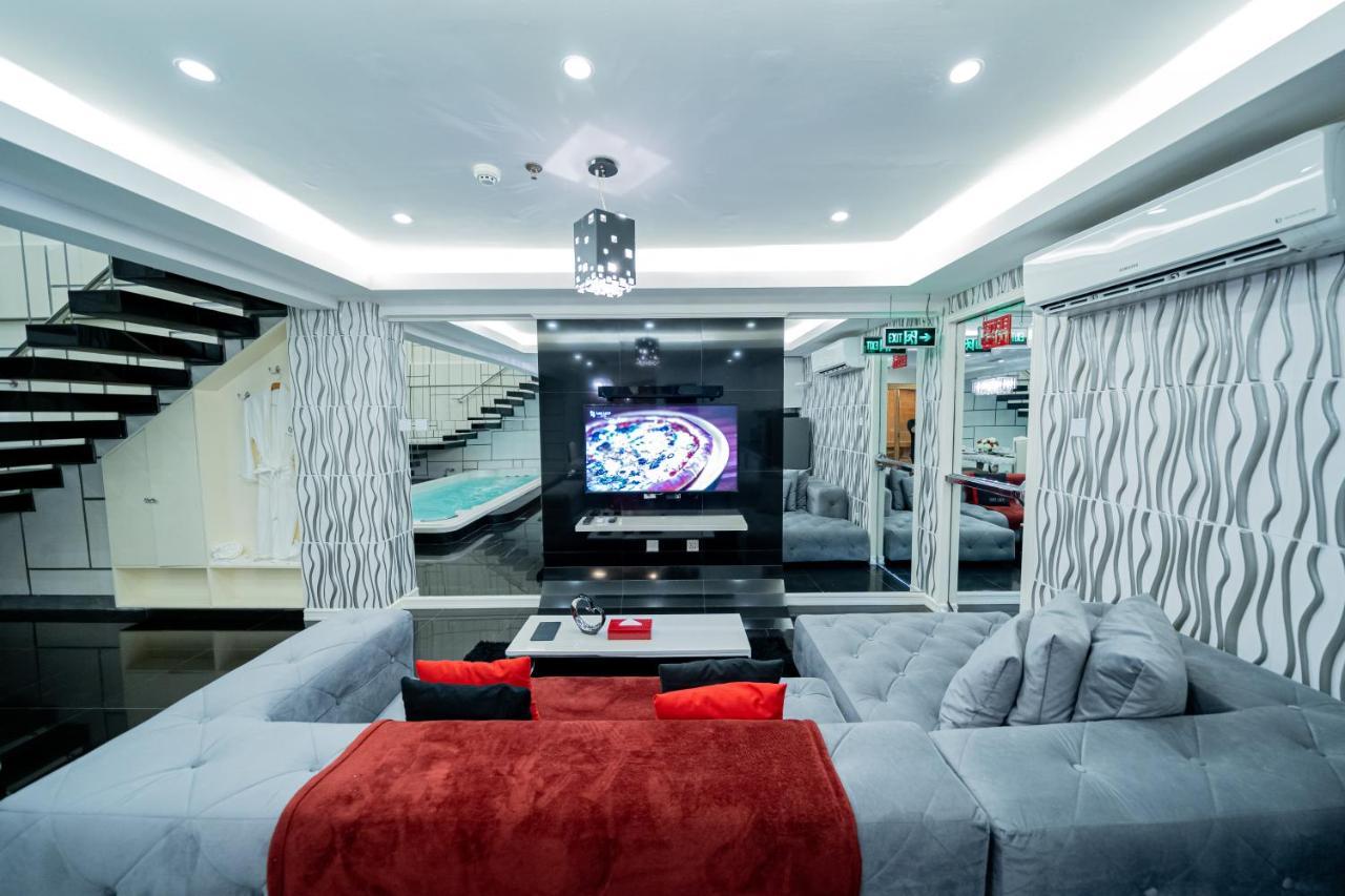 Luks Lofts Hotel & Residences Batangas Buitenkant foto