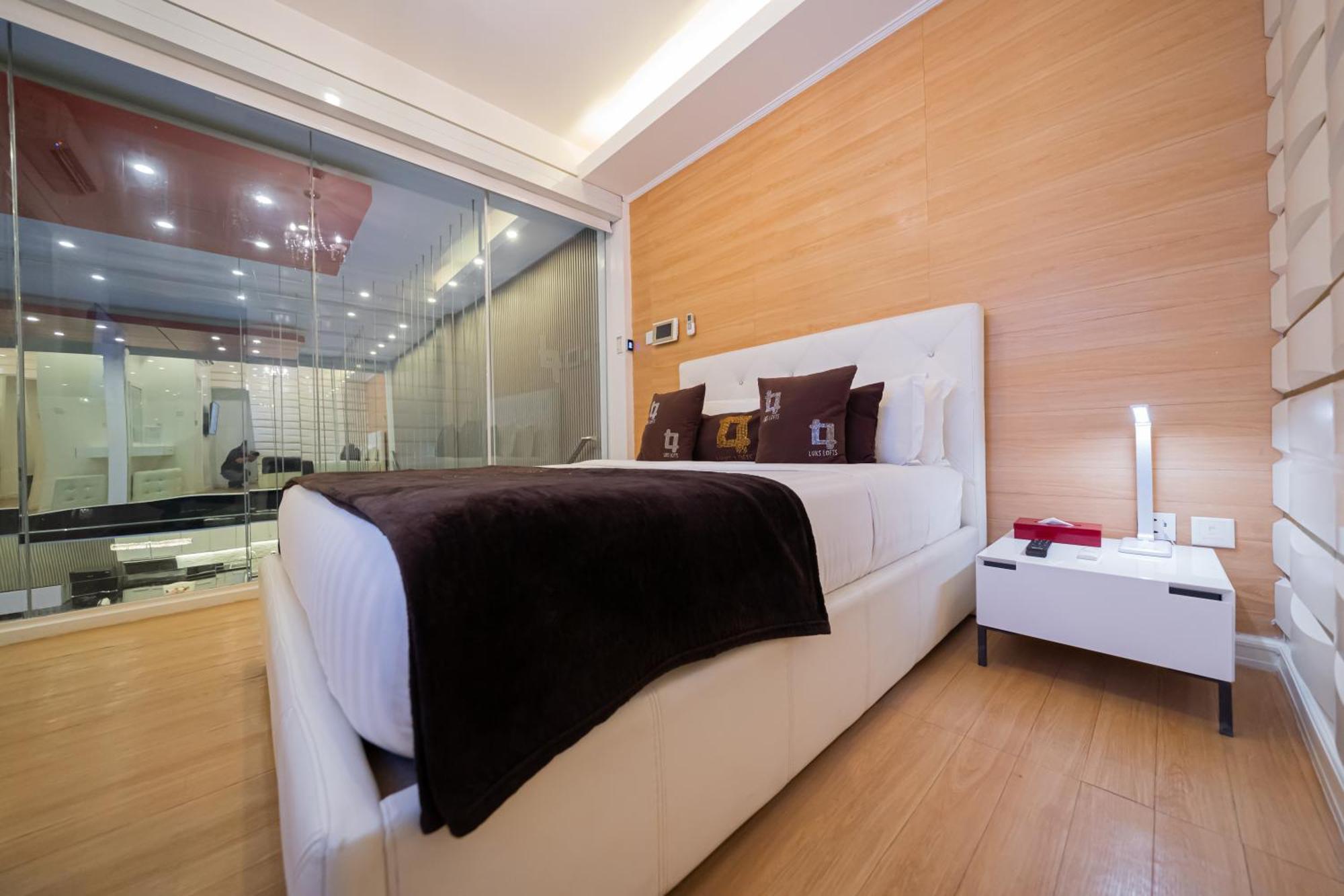 Luks Lofts Hotel & Residences Batangas Buitenkant foto