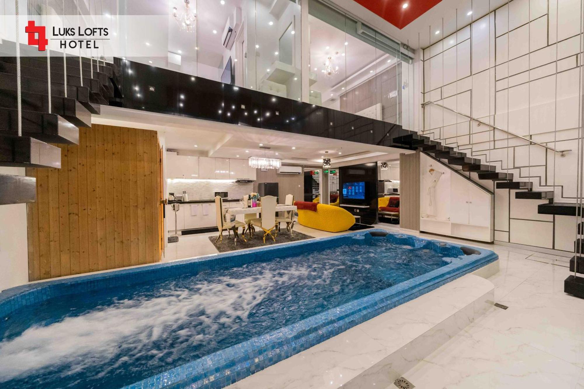 Luks Lofts Hotel & Residences Batangas Buitenkant foto