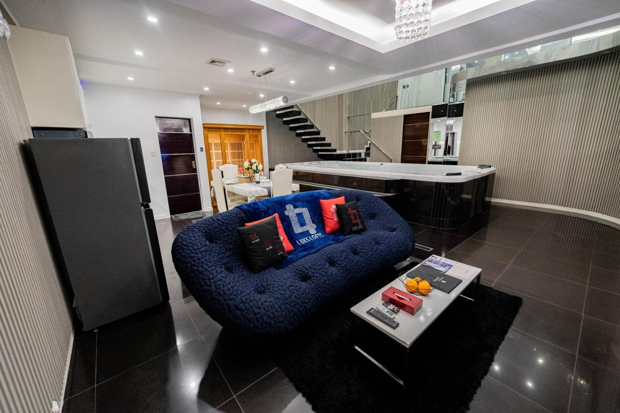 Luks Lofts Hotel & Residences Batangas Buitenkant foto