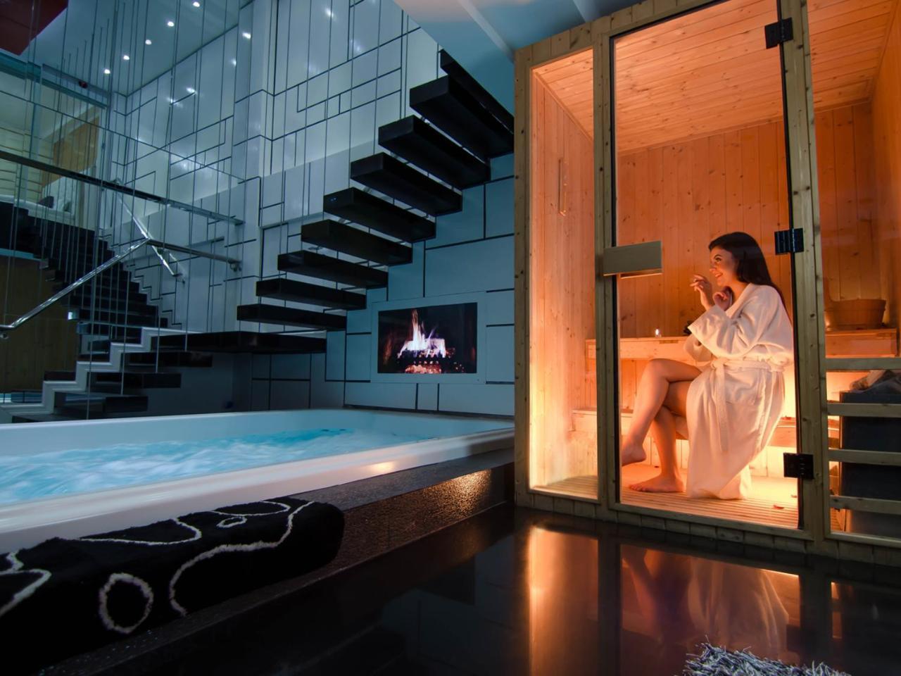 Luks Lofts Hotel & Residences Batangas Buitenkant foto